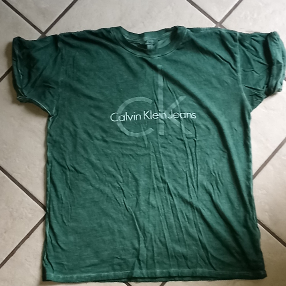 Short-sleeve top for ladies